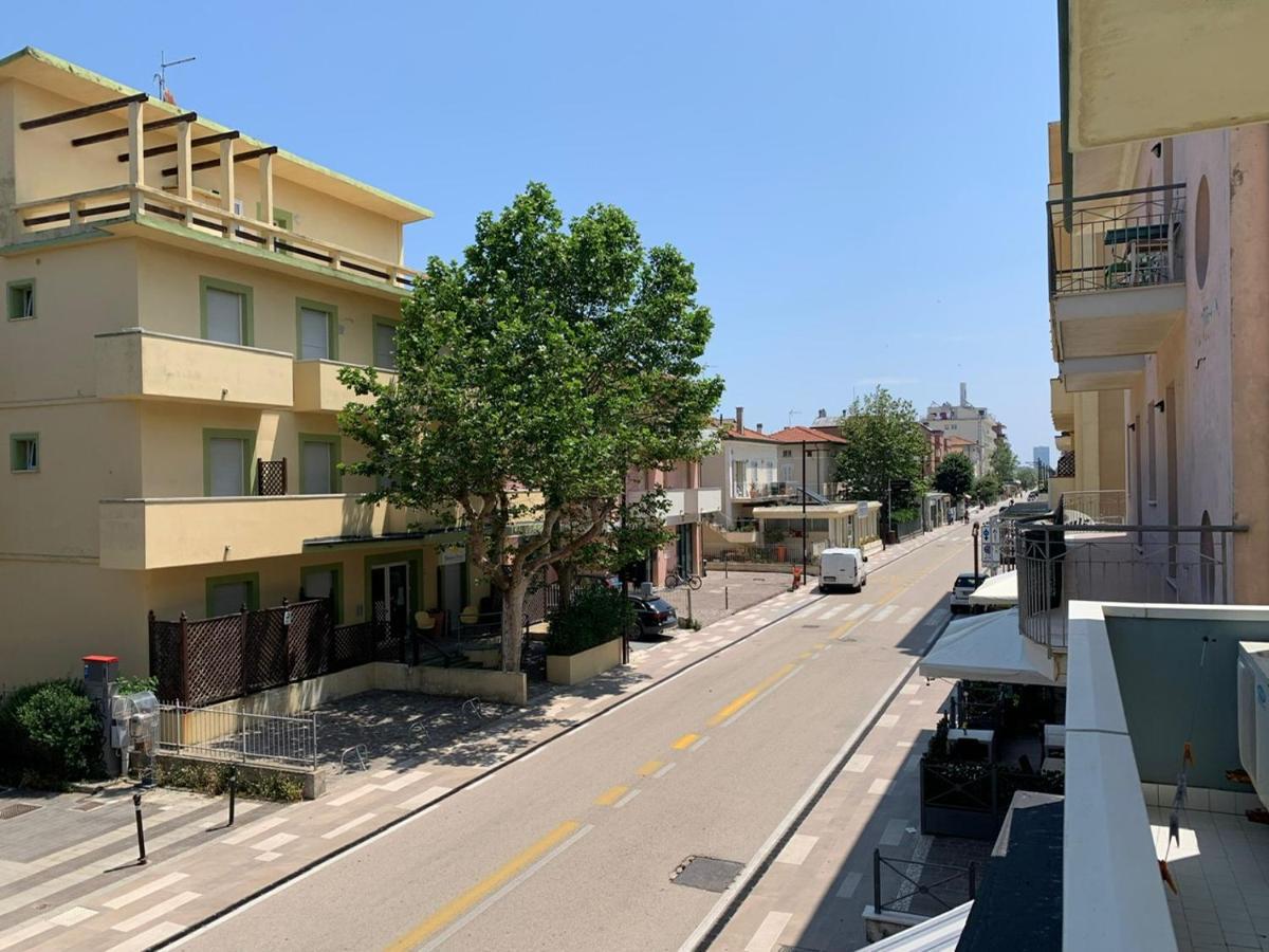 Hotel Estense Rimini Eksteriør bilde