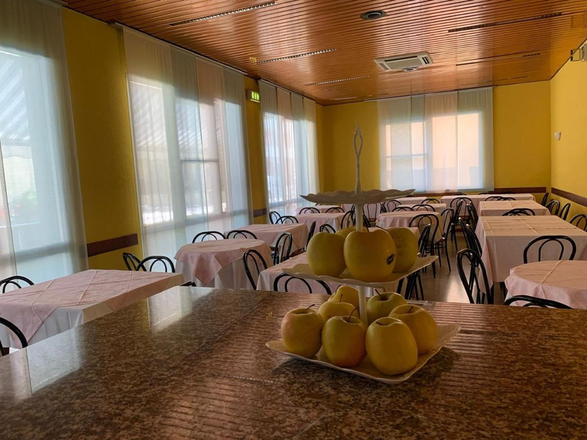 Hotel Estense Rimini Eksteriør bilde